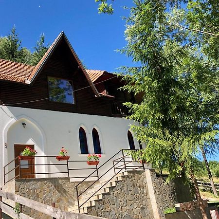 Conacul Secaria Villa Exterior foto